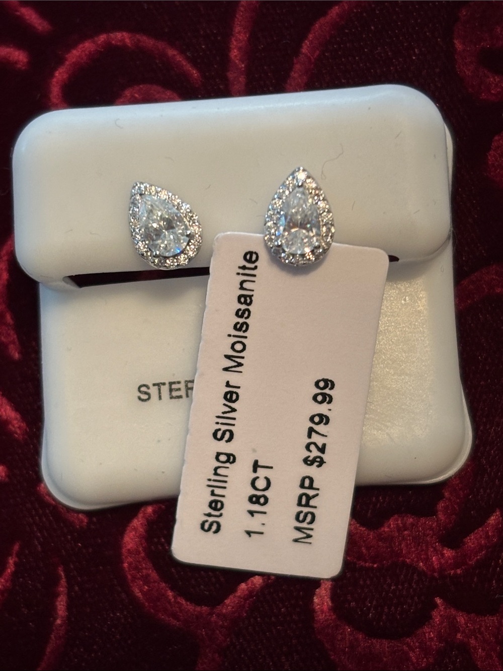 Sterling silver moissanite 1.18 CT
